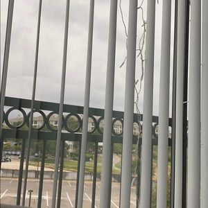 Meet your Posher, Almassa